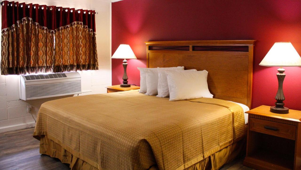Budget Inn Ontario Extérieur photo