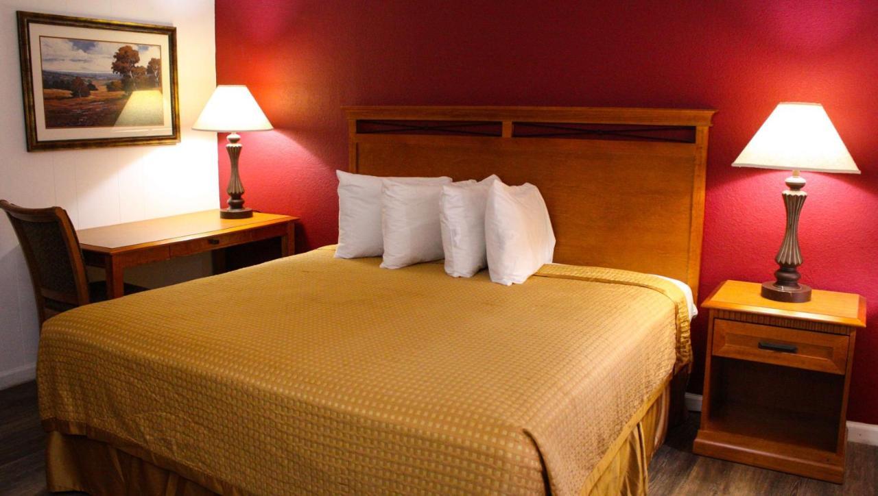 Budget Inn Ontario Extérieur photo