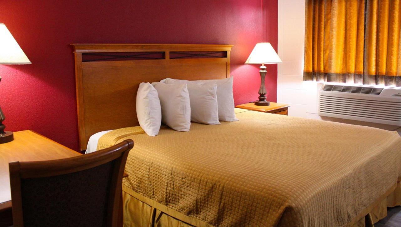 Budget Inn Ontario Extérieur photo